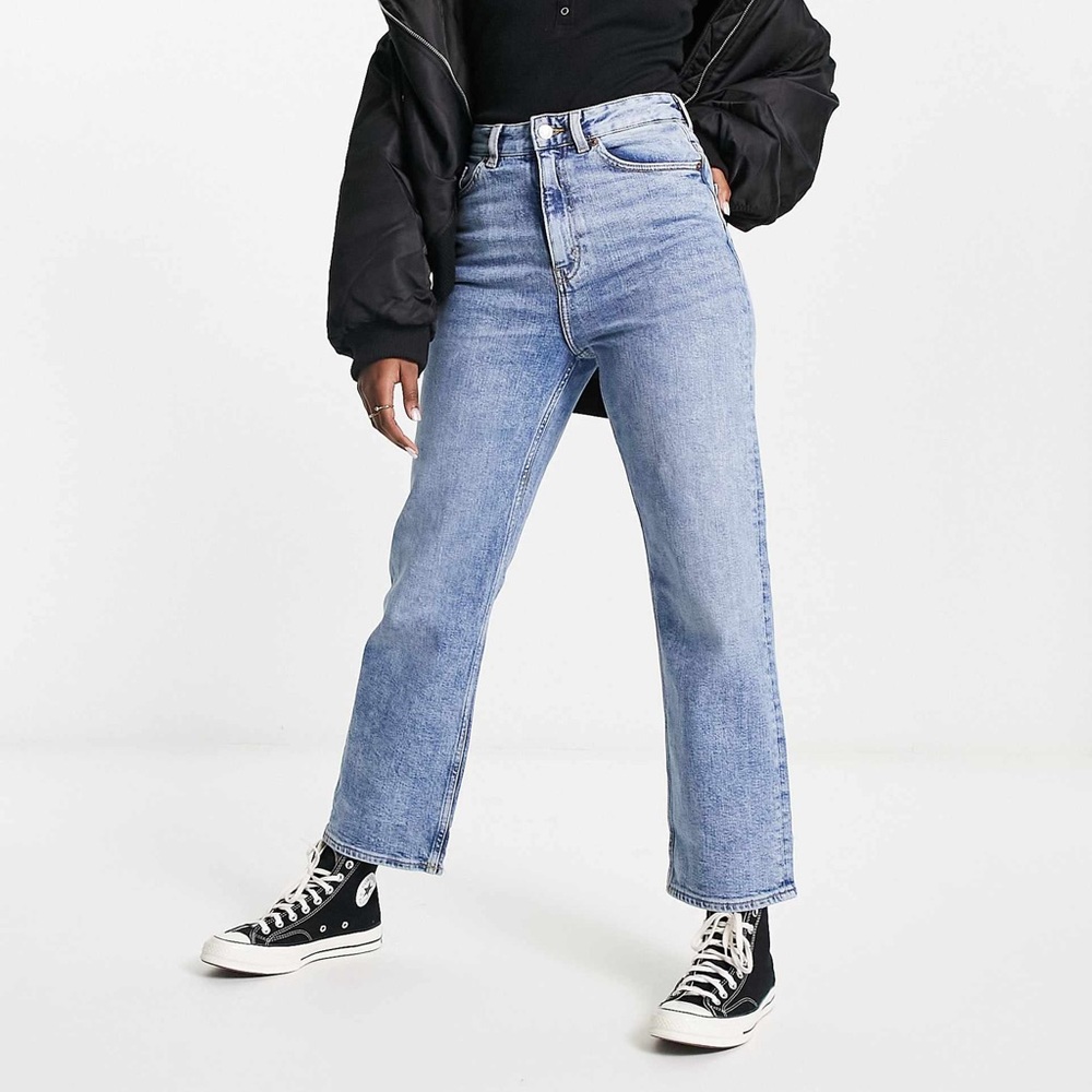 Monki Zami high waist straight leg ankle jeans